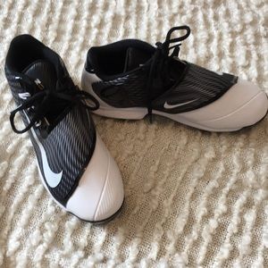 Men’s Nike Baseball Shoes / Cleats US 8